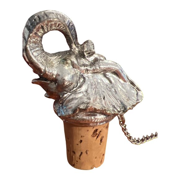 Silver Tone Elephant Wine Bottle Stopper Chain with Ring Trunk Up 2.5" NWOT - Picture 2 of 5